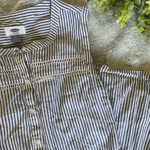 Old Navy Dresses & Skirts - Old Navy 100% cotton dress